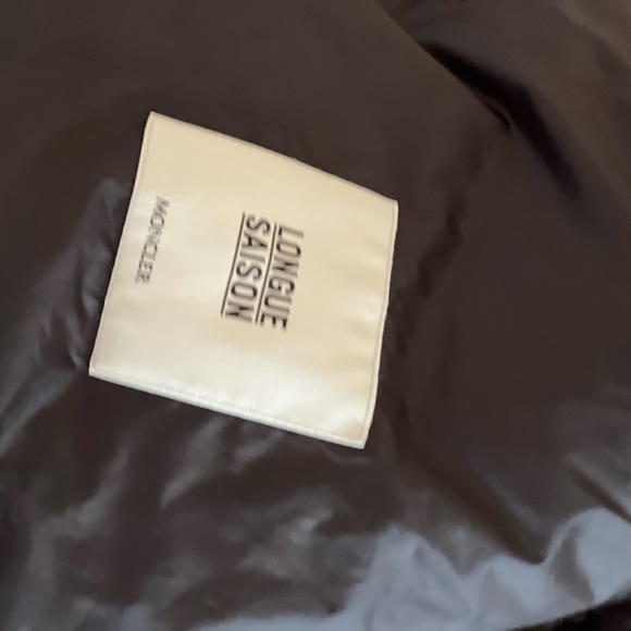 Moncler Raie short down jacket. - Picture 5 of 15